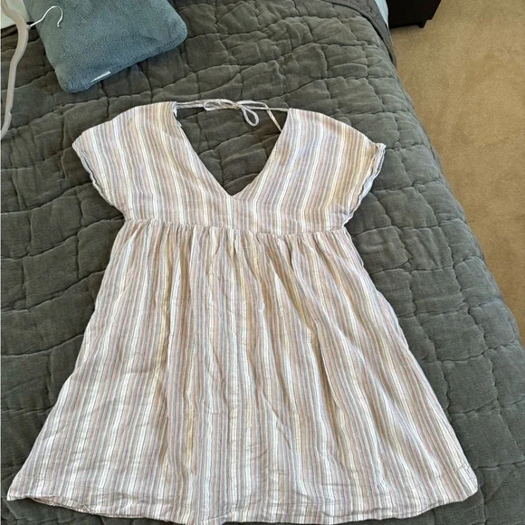 Urban Outfitters Striped V-Neck Dress with Pockets - Picture 2 of 5